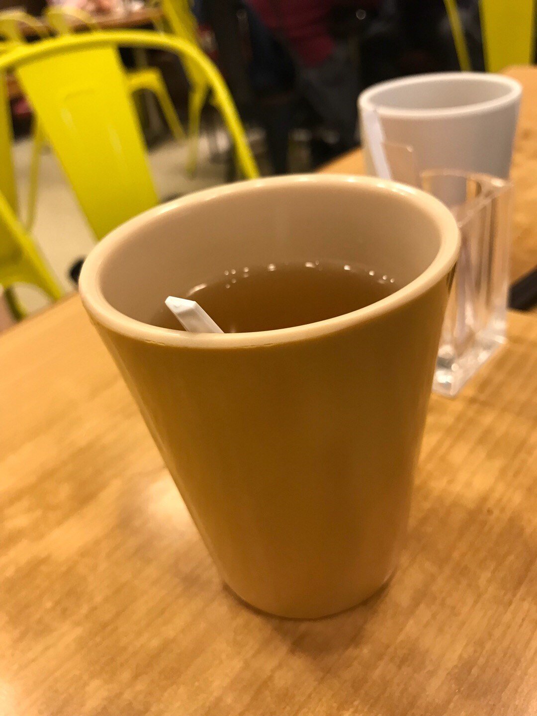 越棧越式湯粉專門店