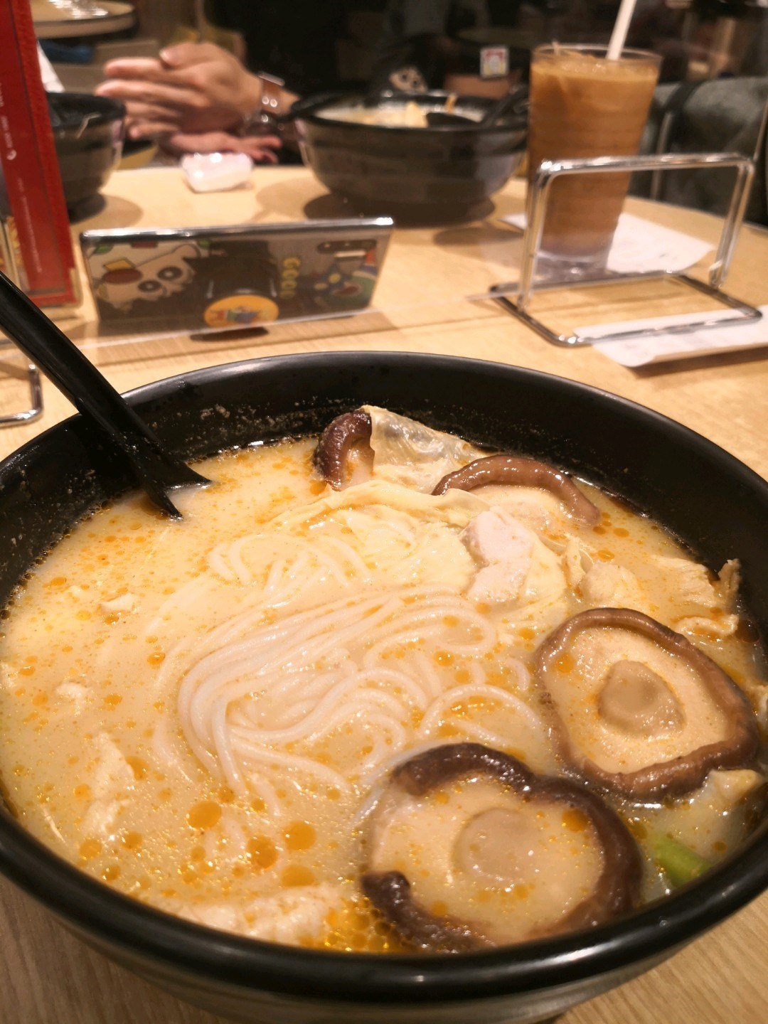 譚仔三哥米線