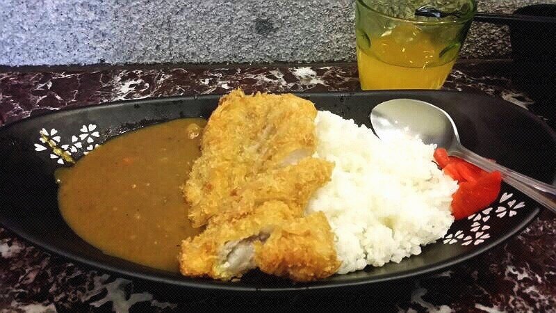 勝亭吉列豚肉咖喱專賣店