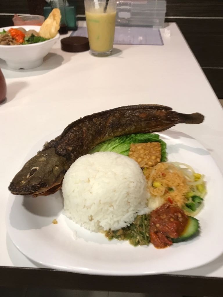 維多印尼餐廳
