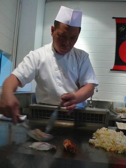 六甲鉄板舍